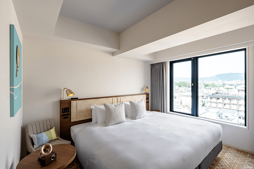 Moderate Twin / King / Double